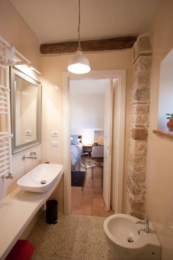 Lelive Bed And Breakfast Sermoneta Exterior photo